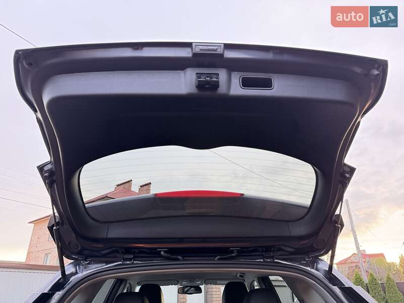 Позашляховик / Кросовер Kia Niro 2020 в Чернівцях фото 74 Позашляховик / Кросовер Kia Niro 2020 в Чернівцях