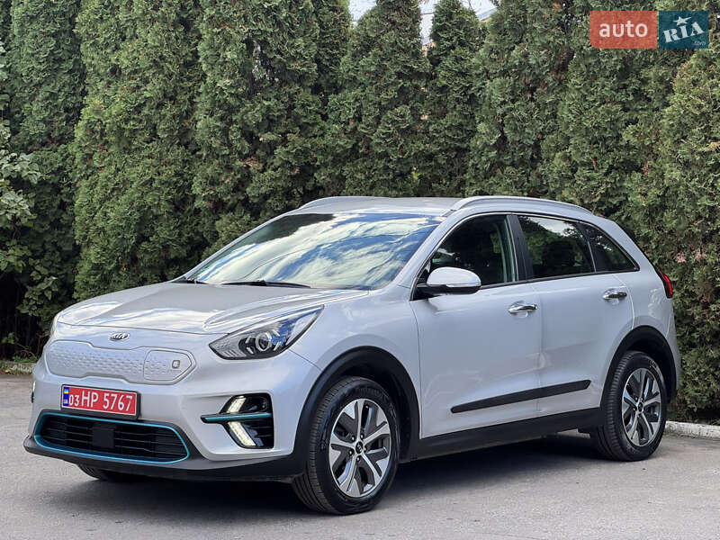 Позашляховик / Кросовер Kia Niro 2021 в Тернополі фото 23 Позашляховик / Кросовер Kia Niro 2021 в Тернополі