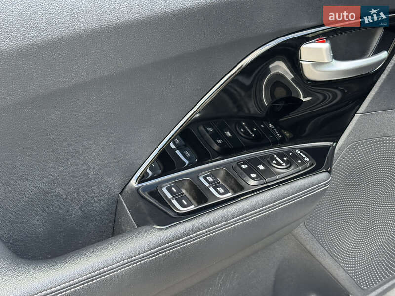Позашляховик / Кросовер Kia Niro 2021 в Тернополі фото 29 Позашляховик / Кросовер Kia Niro 2021 в Тернополі
