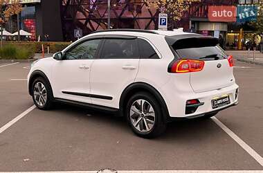 Внедорожник / Кроссовер Kia Niro 2020 в 