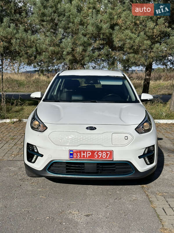 Позашляховик / Кросовер Kia Niro 2020 в Львові фото 4 Позашляховик / Кросовер Kia Niro 2020 в Львові