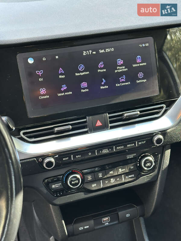 Позашляховик / Кросовер Kia Niro 2020 в Львові фото 49 Позашляховик / Кросовер Kia Niro 2020 в Львові