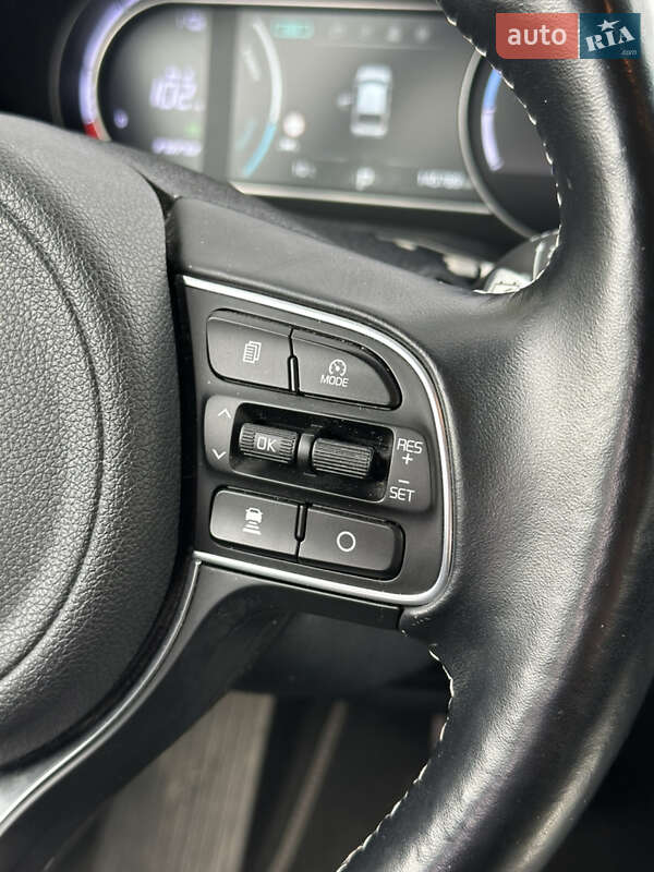 Позашляховик / Кросовер Kia Niro 2020 в Золочеві