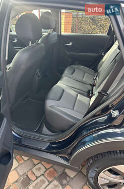 Внедорожник / Кроссовер Kia Niro 2020 в 