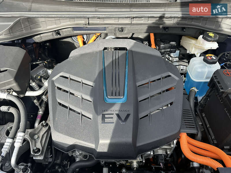 Позашляховик / Кросовер Kia Niro 2020 в Києві