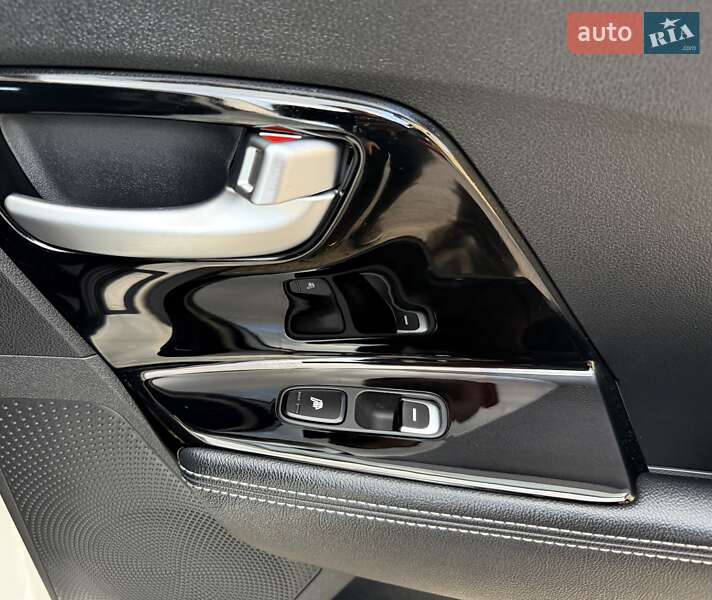 Внедорожник / Кроссовер Kia Niro 2022 в Львове