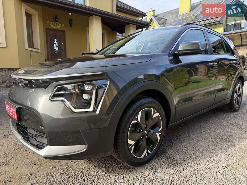 Внедорожник / Кроссовер Kia Niro 2023 в 