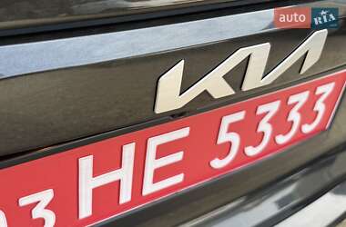 Внедорожник / Кроссовер Kia Niro 2023 в 