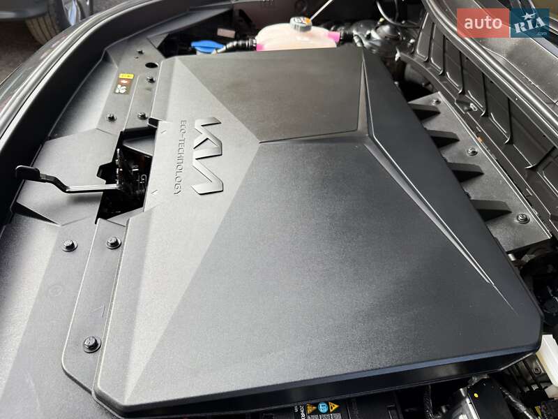 Позашляховик / Кросовер Kia Niro 2022 в Львові