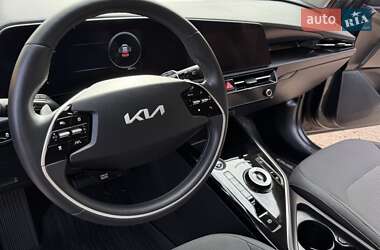 Внедорожник / Кроссовер Kia Niro 2023 в 