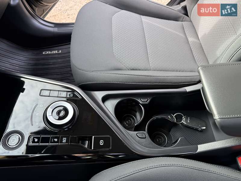 Позашляховик / Кросовер Kia Niro 2022 в Львові