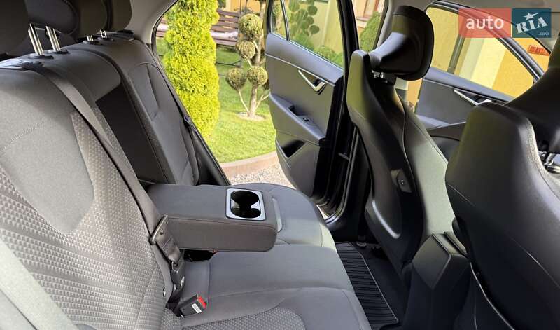 Позашляховик / Кросовер Kia Niro 2022 в Львові