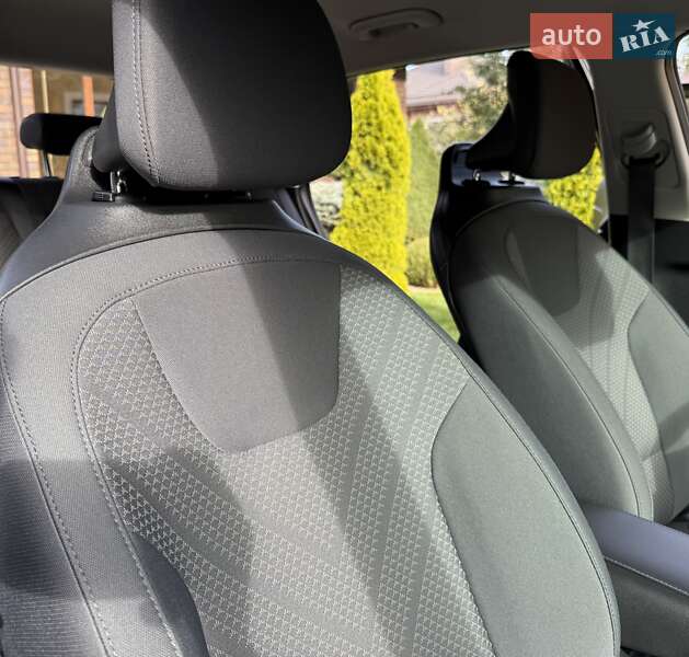 Позашляховик / Кросовер Kia Niro 2022 в Львові