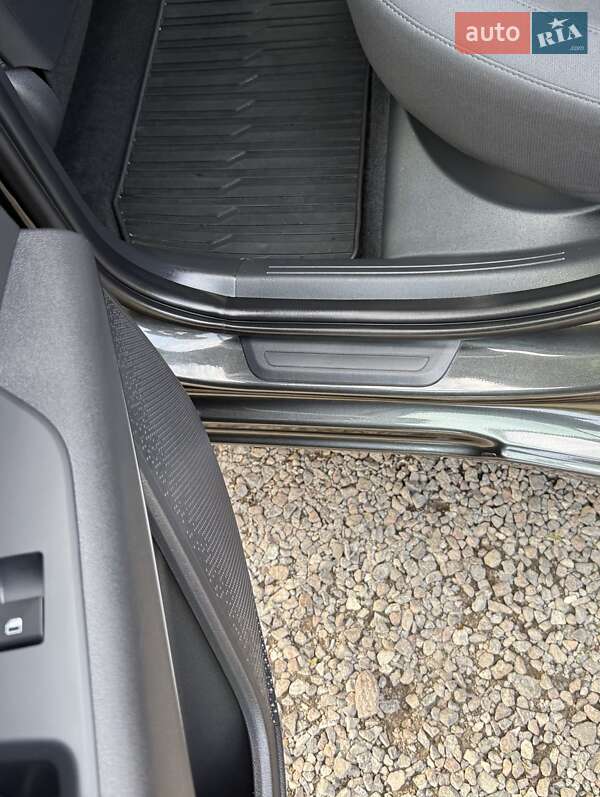 Позашляховик / Кросовер Kia Niro 2022 в Львові