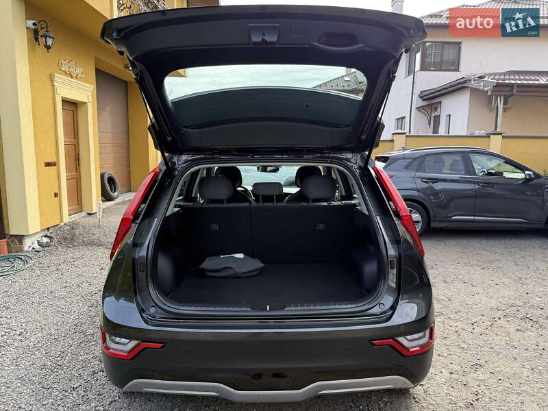 Позашляховик / Кросовер Kia Niro 2022 в Львові