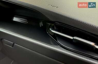 Внедорожник / Кроссовер Kia Niro 2023 в 