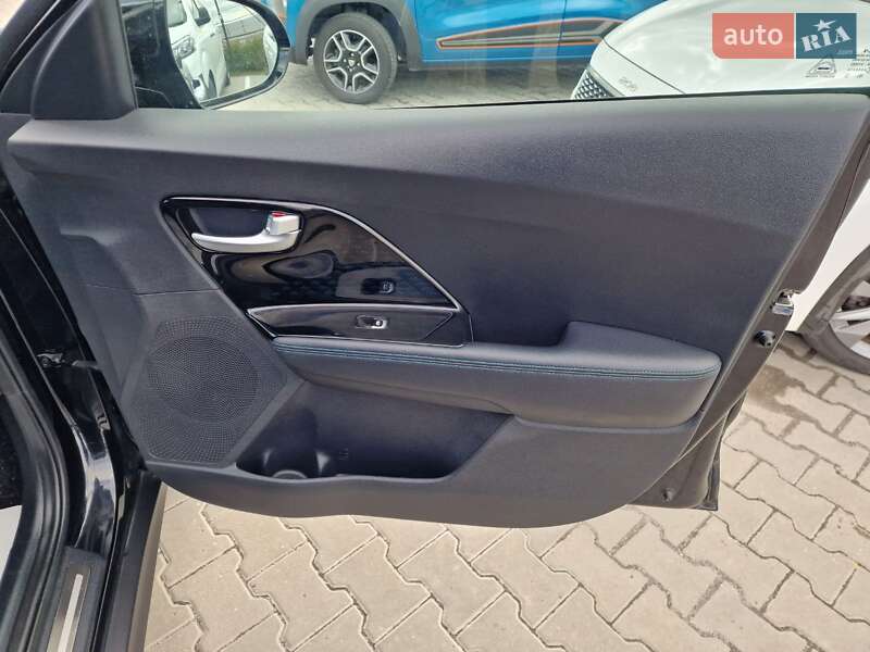 Позашляховик / Кросовер Kia Niro 2022 в Вінниці