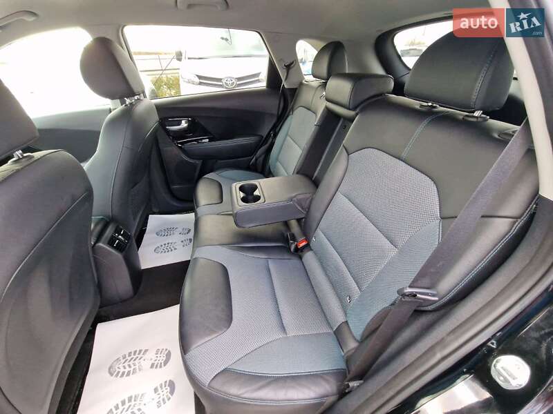 Позашляховик / Кросовер Kia Niro 2022 в Вінниці