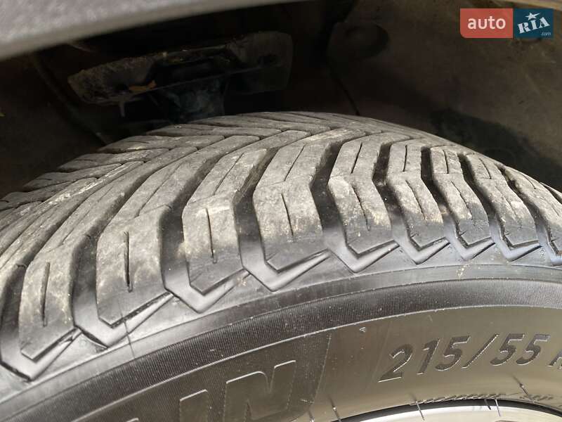 Внедорожник / Кроссовер Kia Niro 2021 в Львове фото 19 Внедорожник / Кроссовер Kia Niro 2021 в Львове