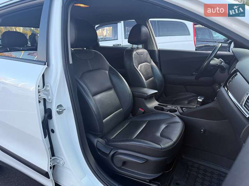 Внедорожник / Кроссовер Kia Niro 2017 в Киеве фото 15 Внедорожник / Кроссовер Kia Niro 2017 в Киеве
