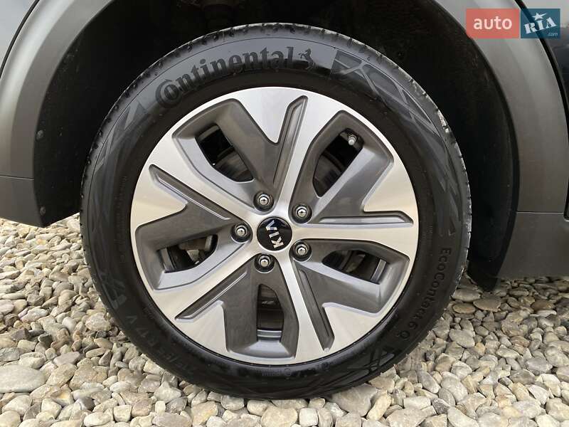 Внедорожник / Кроссовер Kia Niro 2020 в Львове фото 20 Внедорожник / Кроссовер Kia Niro 2020 в Львове