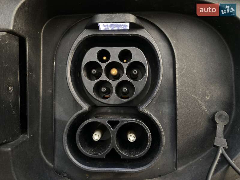 Внедорожник / Кроссовер Kia Niro 2020 в Львове фото 21 Внедорожник / Кроссовер Kia Niro 2020 в Львове