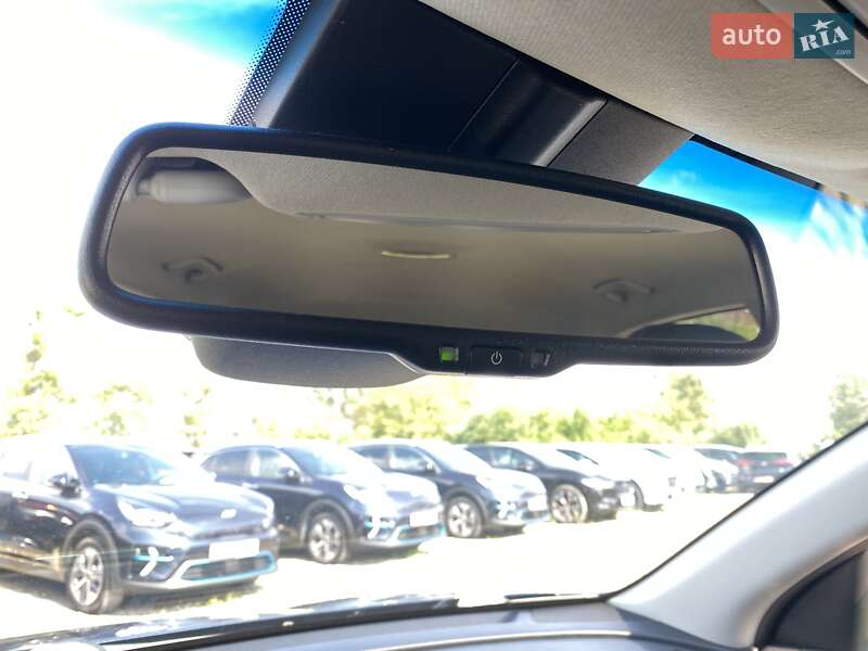 Внедорожник / Кроссовер Kia Niro 2020 в Львове