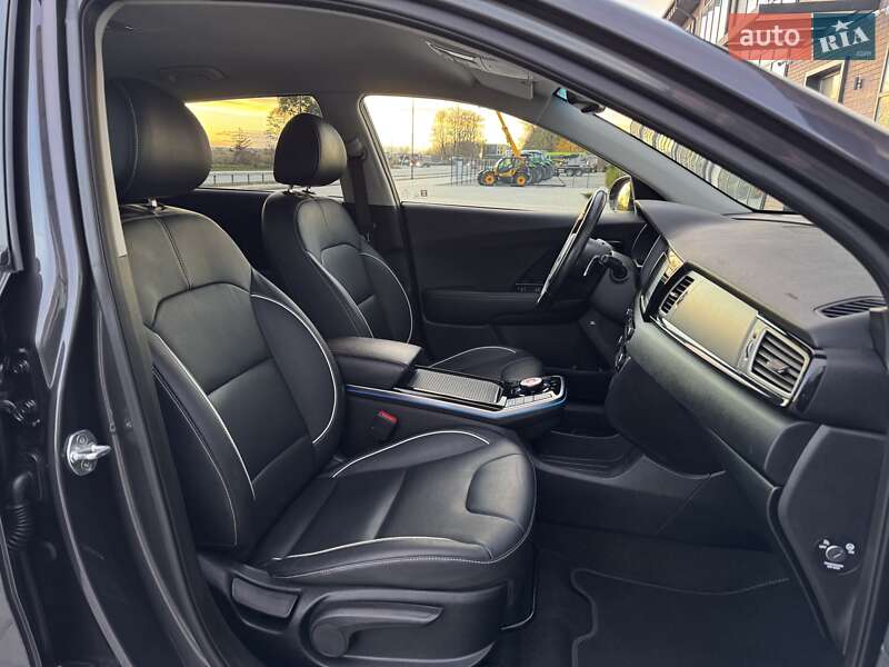 Внедорожник / Кроссовер Kia Niro 2019 в Тернополе