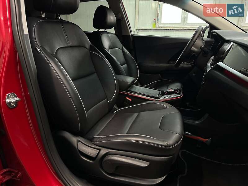 Внедорожник / Кроссовер Kia Niro 2020 в Львове