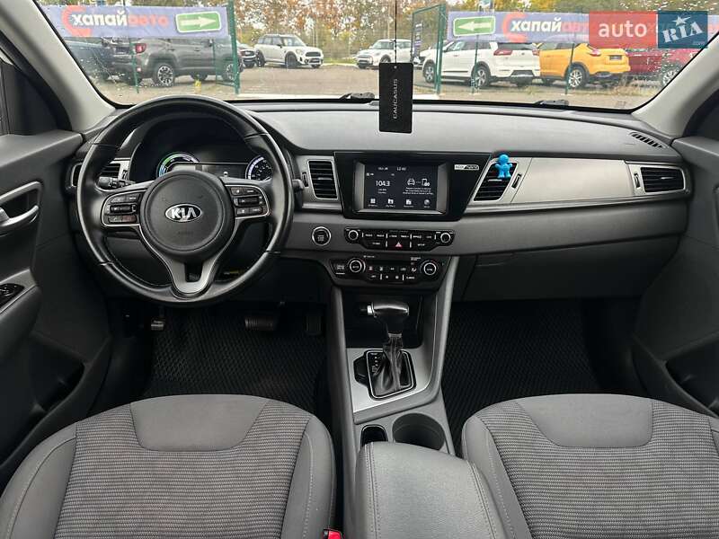 Позашляховик / Кросовер Kia Niro 2018 в Одесі