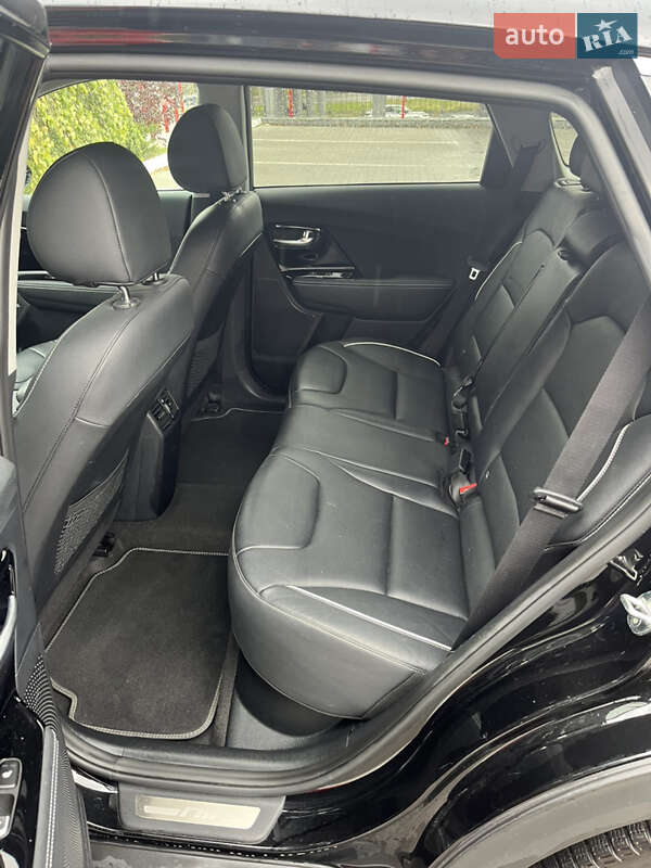 Внедорожник / Кроссовер Kia Niro 2020 в Львове