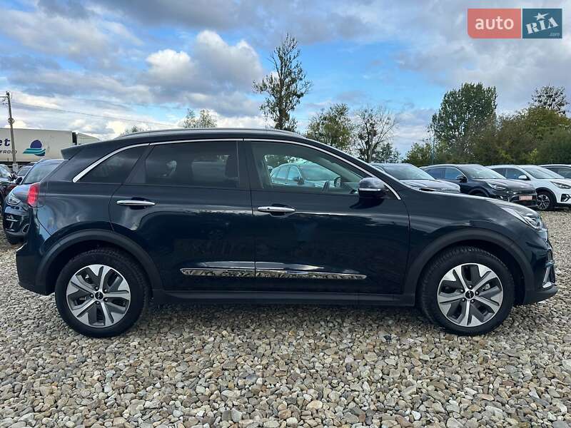 Внедорожник / Кроссовер Kia Niro 2022 в Львове фото 24 Внедорожник / Кроссовер Kia Niro 2022 в Львове
