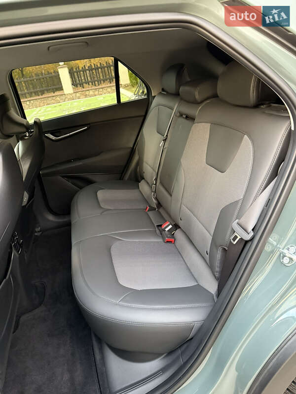 Внедорожник / Кроссовер Kia Niro 2023 в Киеве