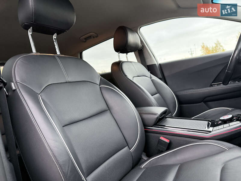 Внедорожник / Кроссовер Kia Niro 2020 в Луцке фото 28 Внедорожник / Кроссовер Kia Niro 2020 в Луцке