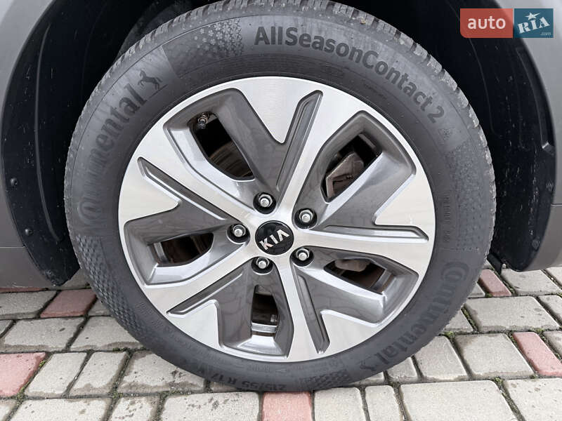 Внедорожник / Кроссовер Kia Niro 2020 в Луцке фото 38 Внедорожник / Кроссовер Kia Niro 2020 в Луцке