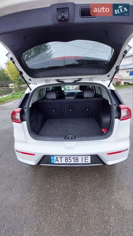 Внедорожник / Кроссовер Kia Niro 2018 в Тысменице фото 21 Внедорожник / Кроссовер Kia Niro 2018 в Тысменице