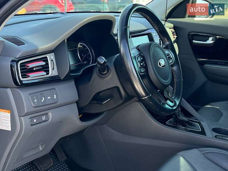 Позашляховик / Кросовер Kia Niro 2017 в Одесі фото 11 Позашляховик / Кросовер Kia Niro 2017 в Одесі