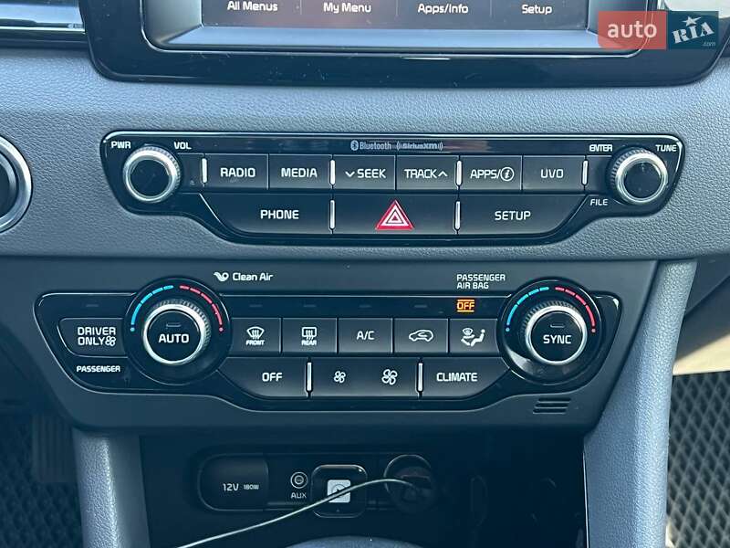 Позашляховик / Кросовер Kia Niro 2017 в Одесі фото 16 Позашляховик / Кросовер Kia Niro 2017 в Одесі