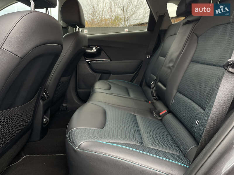 Внедорожник / Кроссовер Kia Niro 2021 в Луцке фото 23 Внедорожник / Кроссовер Kia Niro 2021 в Луцке