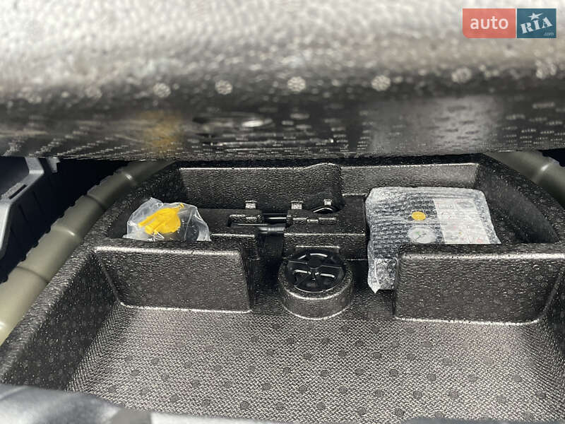 Внедорожник / Кроссовер Kia Niro 2021 в Луцке фото 31 Внедорожник / Кроссовер Kia Niro 2021 в Луцке