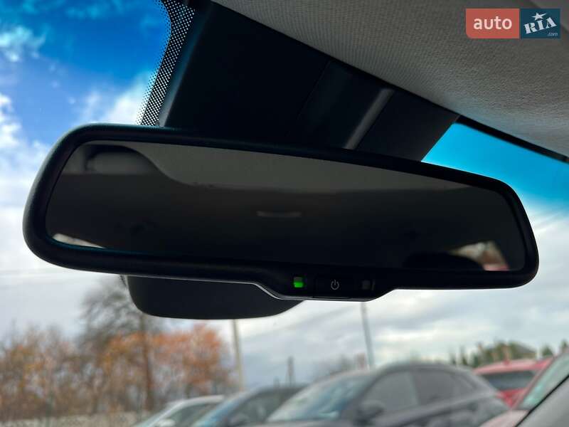 Внедорожник / Кроссовер Kia Niro 2021 в Львове