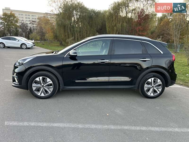 Внедорожник / Кроссовер Kia Niro 2021 в Ивано-Франковске