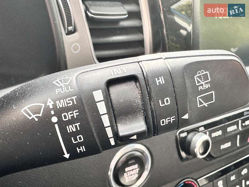 Внедорожник / Кроссовер Kia Niro 2018 в Новом Роздоле