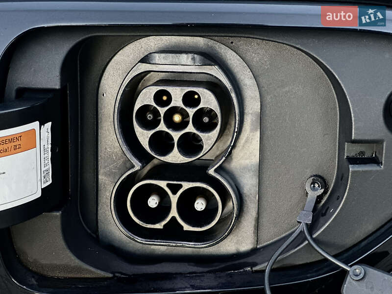 Позашляховик / Кросовер Kia Niro 2019 в Рівному