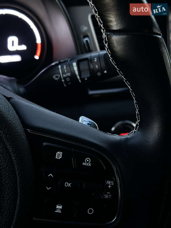 Позашляховик / Кросовер Kia Niro 2019 в Рівному