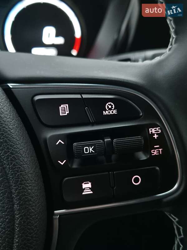 Внедорожник / Кроссовер Kia Niro 2020 в Луцке фото 44 Внедорожник / Кроссовер Kia Niro 2020 в Луцке