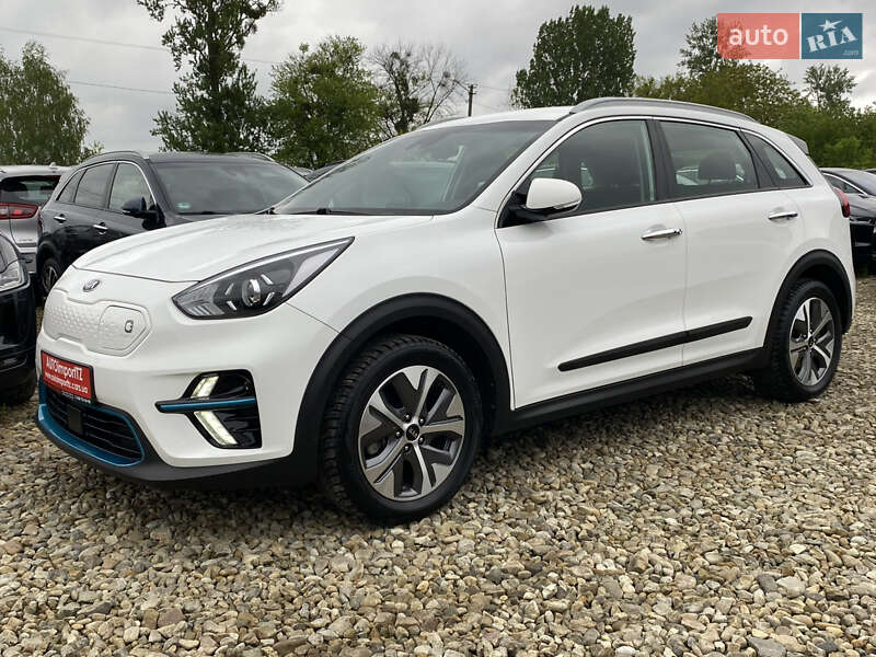 Внедорожник / Кроссовер Kia Niro 2020 в Львове