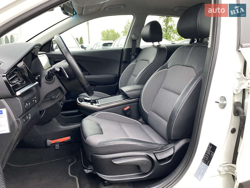 Внедорожник / Кроссовер Kia Niro 2020 в Львове