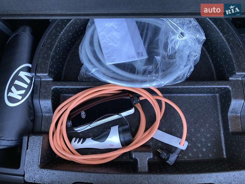 Внедорожник / Кроссовер Kia Niro 2021 в Львове