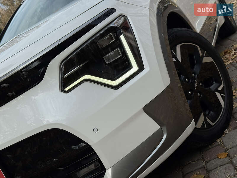 Внедорожник / Кроссовер Kia Niro 2023 в Дрогобыче